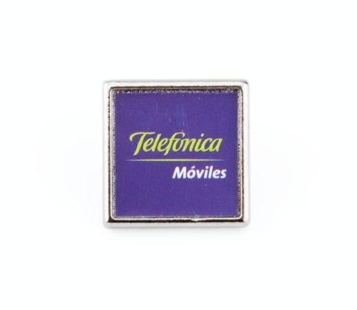 Pins metálicos personalizables todo color