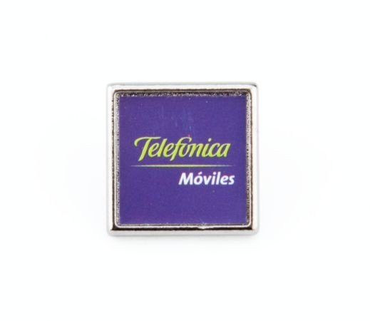 Pins metálicos personalizables todo color